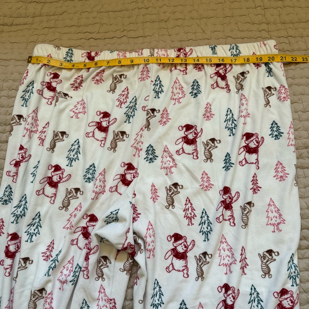 Disney Women’s Winnie The Pooh Holiday 2-pc PJ’s. Size 2X (18W-20W)-very soft. - Picture 9 of 12